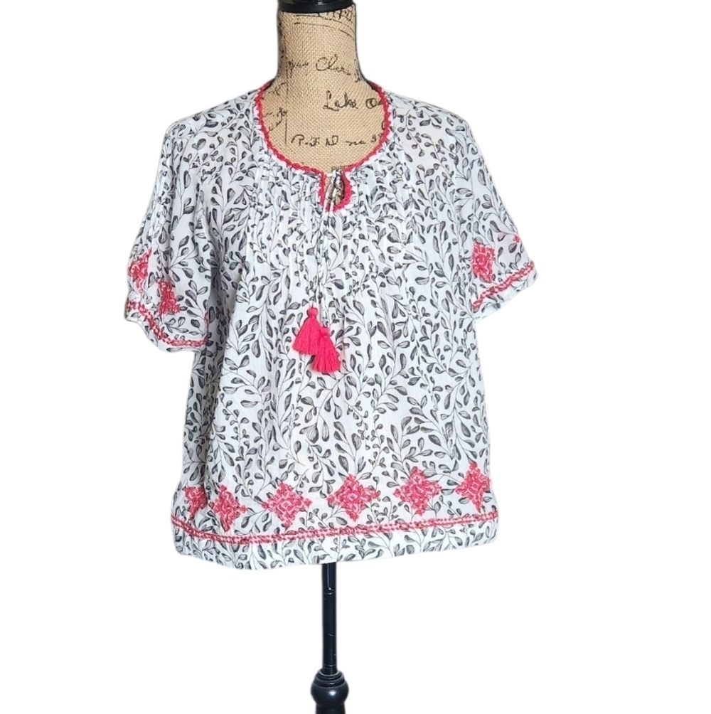 J.Jill Very Beautiful Pintucked Embroidered Print Top